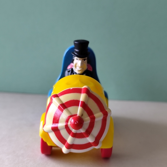 3/$20💗Vintage 1991 Batman Returns Penguin Car McDonalds Meal Toy DC Comic - Picture 3 of 7